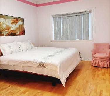 Hastings Casa | Warm Retreat