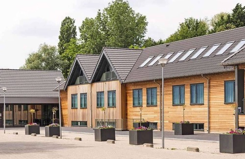 Uden Hotel | Warm Stay Near Boxtel Train Viewing Spot + Nature Access