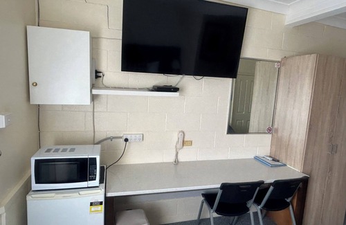 Warren Hotel | Warren Motor Inn