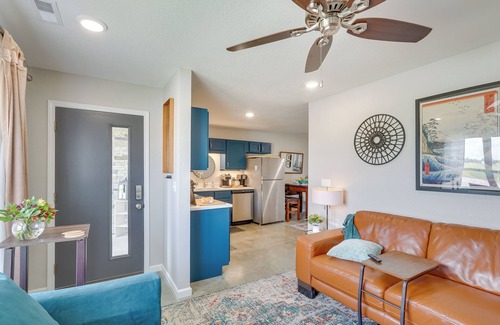 Warsaw Apartamento | Warsaw Apartment ~ 4 Mi to Lake of the Ozarks!