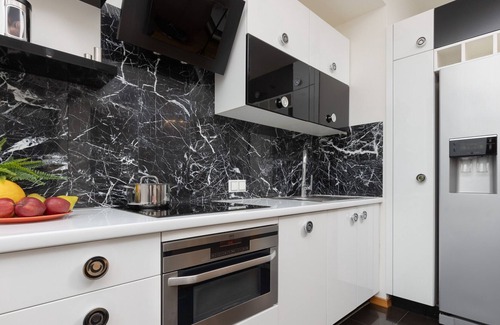 Muranow Apartamento | Warsaw Apartment With Parking by Renters