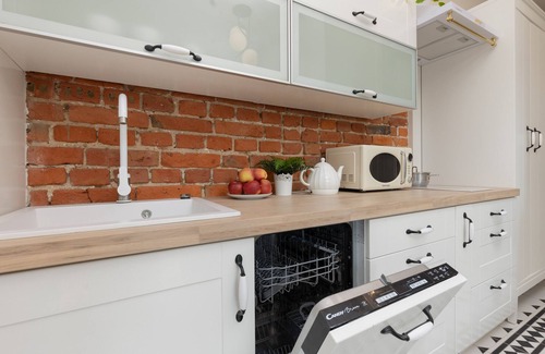 Pruszkow Apartamento | Warsaw Pruszków Apartment by Renters