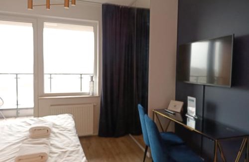 Targowek Apartamento | Warsaw To Be - Blue Apartment