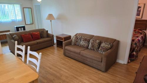 Wasaga Beach Hotel | Wasaga Beach Inn And Cottages