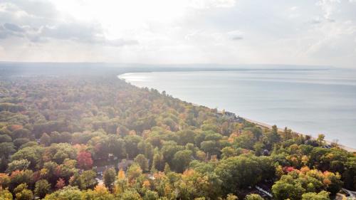Wasaga Beach Chalet De Esquí | Wasaga Beach Summer Camp