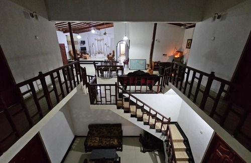 Kalutara Hotel | Wasantha Holiday Inn