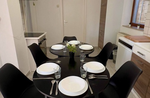 Neumuenster Casa | Wasbeker Straße 65 W2 - 3 bedrooms with parking space