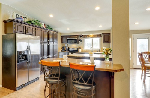 Tumtum Casa | Washington House w/ Boat Dock & Water View