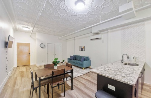 Albany Apartamento | Washington Lofts 304 Spacious 1 Bedroom 1 Bath