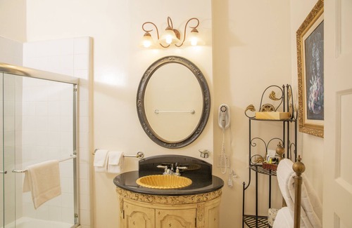 Telegraph Hill Hotel | Washington Square Inn