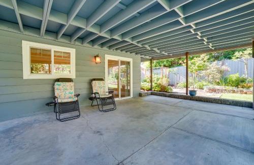 Westgate Casa | Washington Vacation Rental with Covered Patio