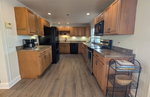 Johnson City Otro | Watauga Flats Farm – A Working Farm Stay with Rustic Charm & Modern Comfort!