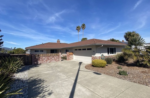 Novato Casa | WATCH THE SETTING SUN & THE MARIN MOUNTAINS OR KAYAK THE LAGOON from the dock
