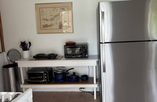 Great Cruz Bay Apartamento | WATER ACCESS! - WATER VIEW! GREAT LOCATION on Great Cruz Bay! No power outages!