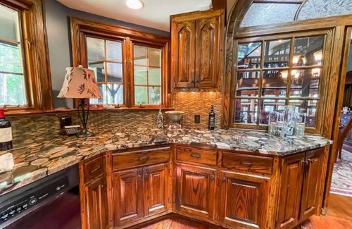 Midlothian Casa | Water Front Iconic Gem Estate w Pool Pavilion Retreat indoor & outdoor amenities