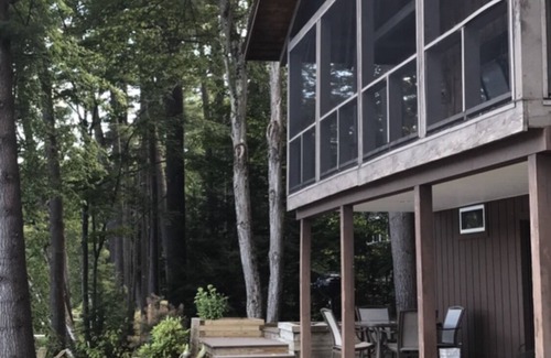 Lake Luzerne Casa | Water front Lake House Screen porch