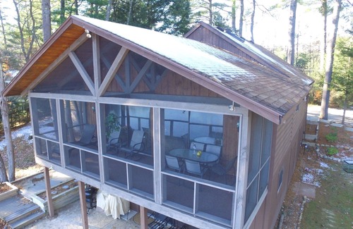 Lake Luzerne Casa | Water front Lake House Screen porch