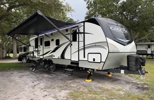 Merritt Island Alquiler De RV | Water front retreat sleeps 4, See rocket launches