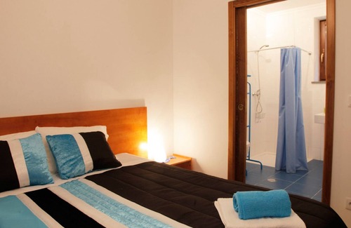 Fajao Apartamento | CASA DE AGUA CASA / / río Casas
