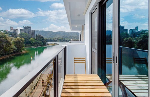 Yuchi Cama Y Desayuno | Water House
