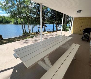 Naples Casa | WATER'S EDGE LIMIT 8 cottage