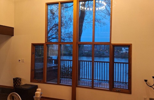 Downtown Casa | Water's Edge on the Savannah River. Only 3 miles from the Master's, sleeps 9!