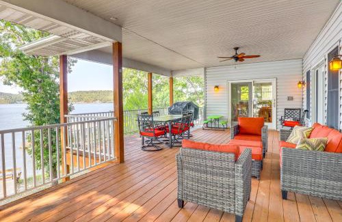 Lake of the Ozarks Casa | Water-View Deck! Family Home on Lake of the Ozarks