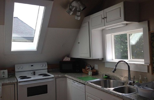 Wiscasset Condominio | Vista al agua desde un loft de lujo