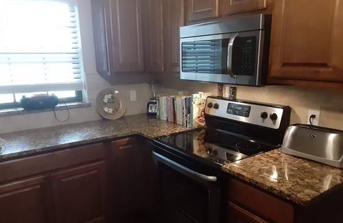 Sebring Casa | Water-view Golf Hammock Home/Fenced-in Corner Lot