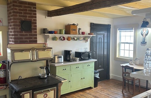 Georgetown Casa | Water view, w guest house ,Georgetown PEI,best golf, beaches, walking trails