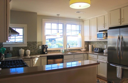 Jerusalem Casa | Vistas al agua desde cada ventana! ¡Camina hasta Salty Brine o Sand Hill Cove Beach!