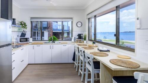 Bellara Casa | Water Views From Your Window