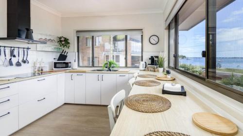 Bellara Casa | Water Views From Your Window