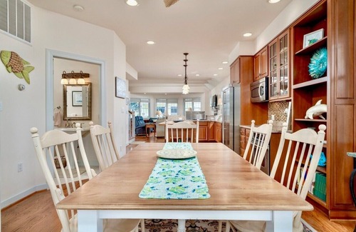Broadkill Beach Casa | WATER VIEWS, MINI WEEKS, AND PET FRIENDLY!! BOOK TODAY!!