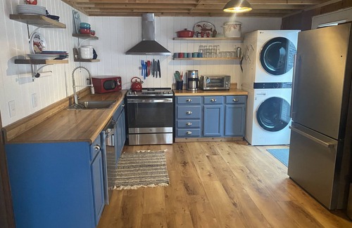 Georgetown Casa | Water views! Private community beach! Pet friendly