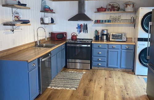 Georgetown Casa | Water views! Private community beach! Pet friendly