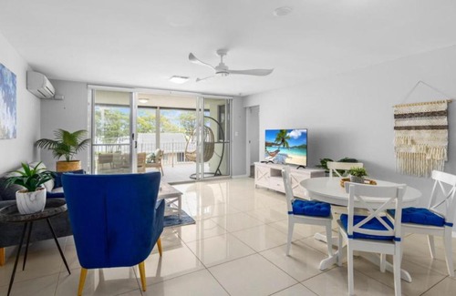 Bongaree Apartamento | Water Views with a Splash of Luxury