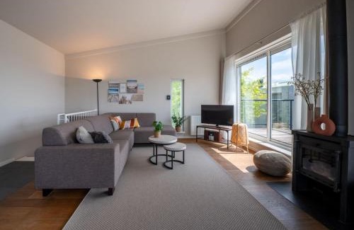 Kortgene Villa | Water Villa Kortgene by Veerse Meer, cleaning included