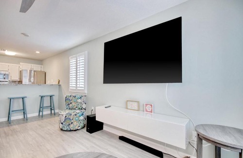 Carolina Yacht Landing Complejo | Water Way Oasis 3 Bedroom 2 Bath On The Beach