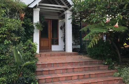Greater Johannesburg Metropolitan Area Cama Y Desayuno | Waterfall Cottages
