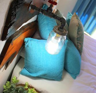 Rustenburg Casa | Waterfall Guesthouse