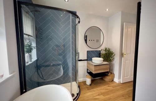 Londonderry Casa | Waterfoot House