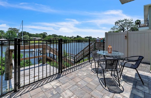 Tropic Casa | Waterfront 2-bdrm townhome with WiFi, AC, walking distance to EGAD food & shops