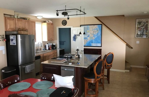 Salter Path Casa | Waterfront 2-bedroom SF house at the NC coast. Pet friendly w/ views of sound.