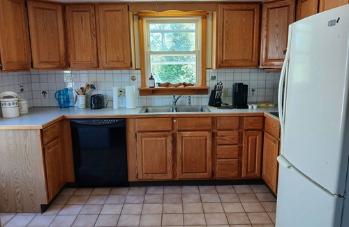 Preston Casa | Waterfront 3-bedroom house less an 1 mile to Foxwoods and Great Wolf Lodge