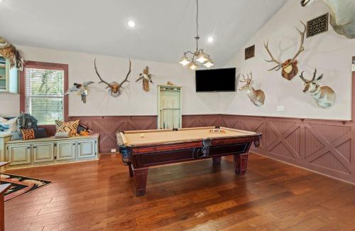 Sulphur Casa | Waterfront 3 Bedroom Home