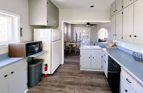 Algoma Apartamento | Waterfront 3 bedroom upper vacation home.