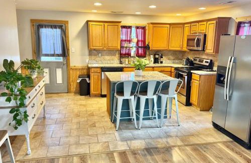 St. Joseph Casa | Waterfront 3bd House with Sunset View and Fenced Yard