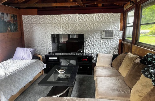 Charlton Casa | Waterfront 4 bedroom house in Charlton. Packed with fun for anyone!