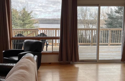 Utterson Casa | Waterfront 4 Season Home on Three Mile Lake. A Nature Lover's Paradise.